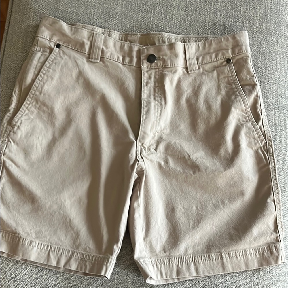 Columbia Shorts